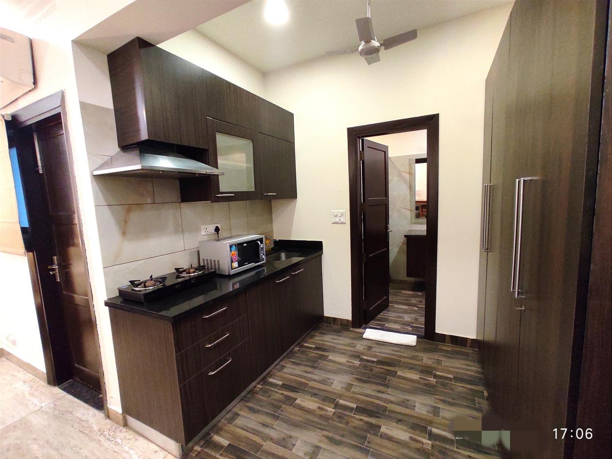When In Gurgaon - Artemis Hospital 1 Min Walk, Fortis & Medanta 4 Mins Drive Ngoại thất bức ảnh