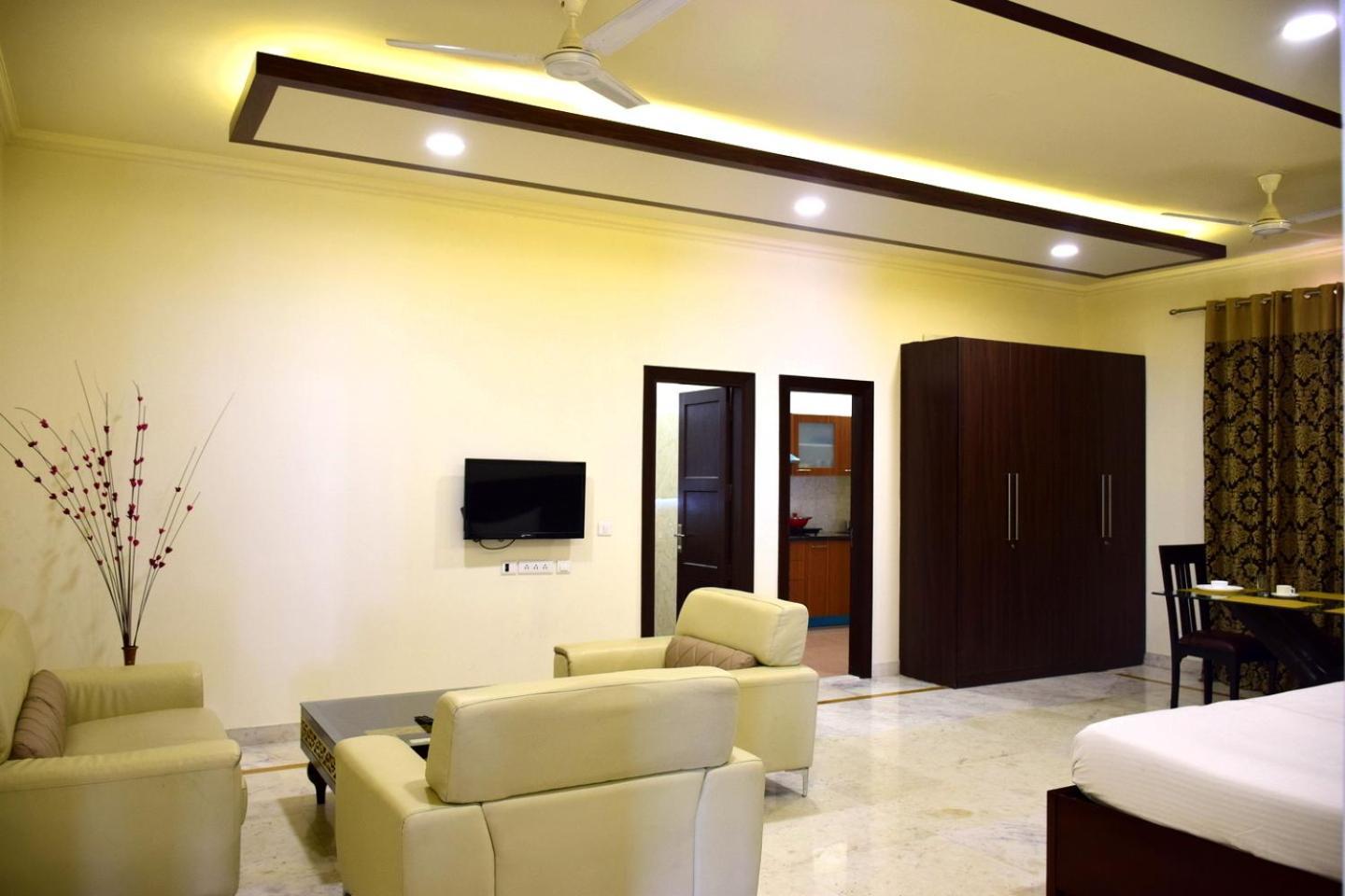 When In Gurgaon - Artemis Hospital 1 Min Walk, Fortis & Medanta 4 Mins Drive Ngoại thất bức ảnh